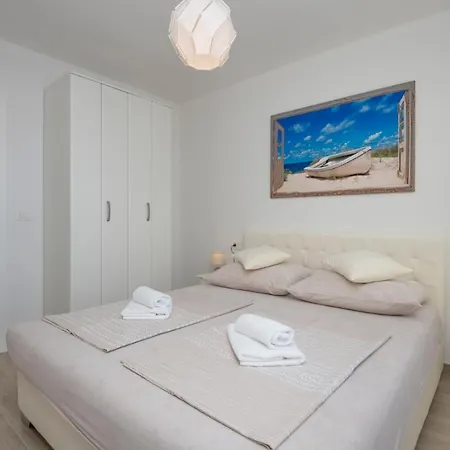 Apartment Eva