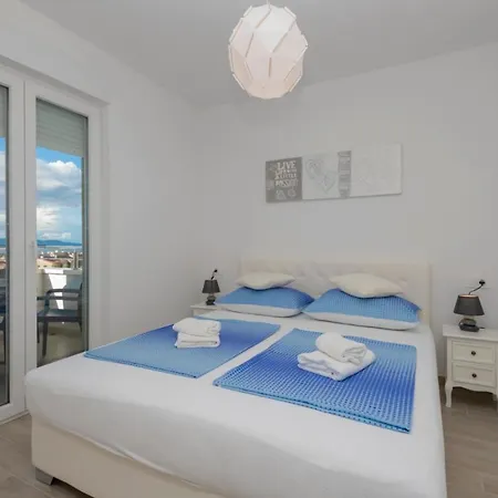 Eva Apartment *